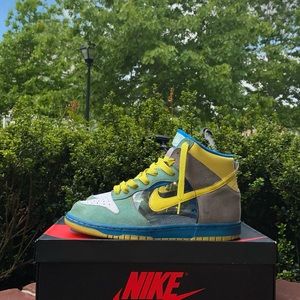 Rare Nike Womens SB Dunk High 6.0 – Blue – Yellow